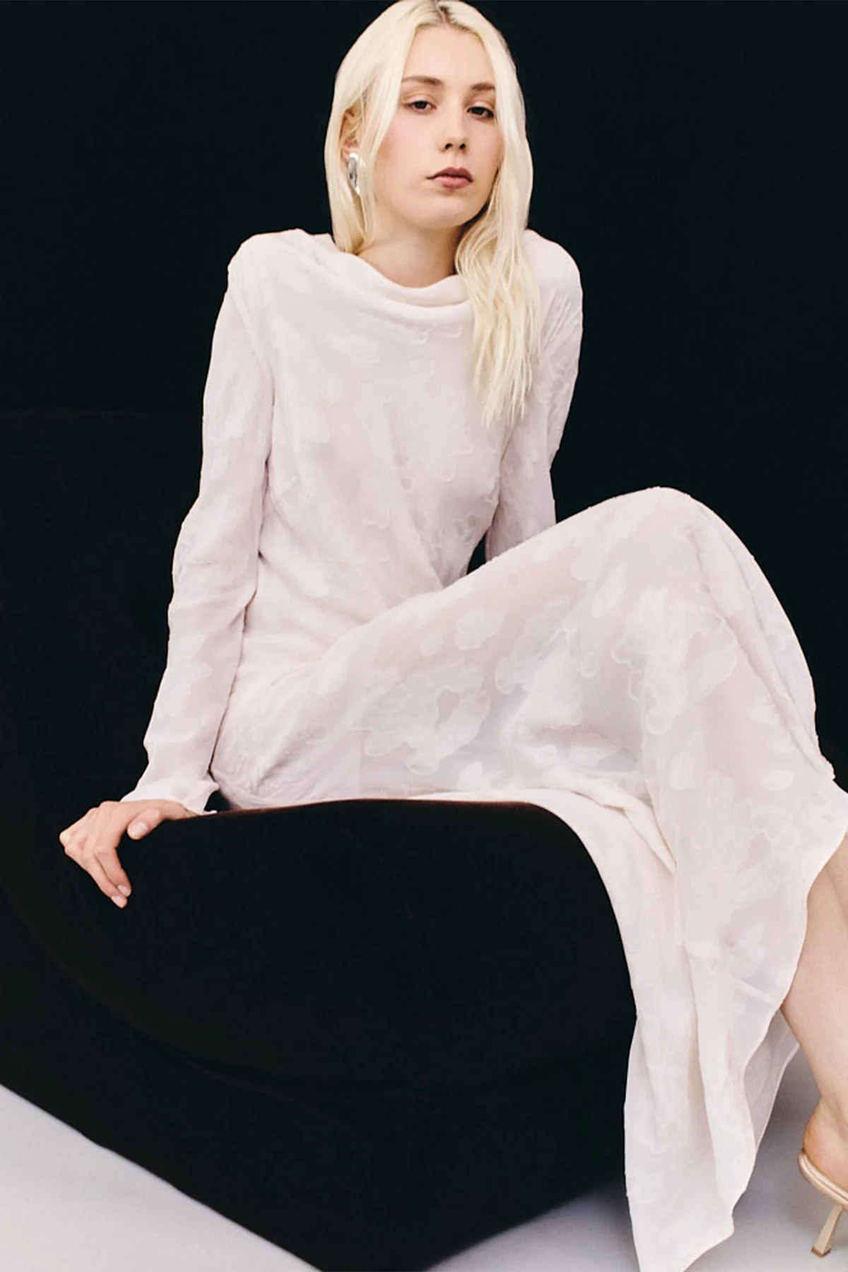 BOWERY LONG SLEEVE MAXI DRESS - MILK - Image 6