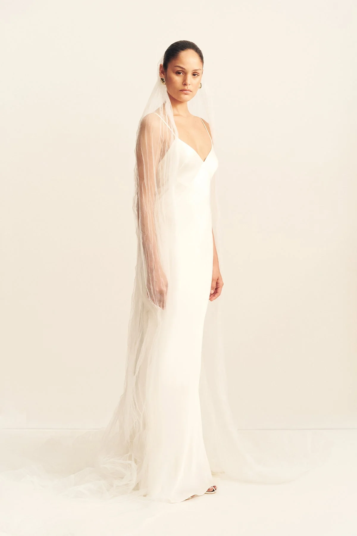 HALO PLEATED VEIL - IVORY - Image 3