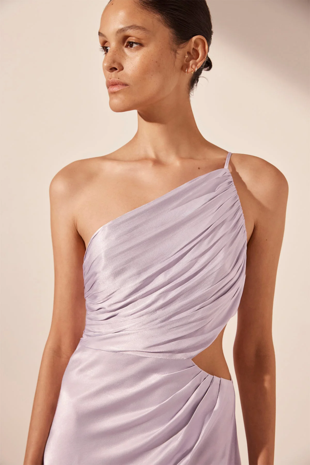 LA LUNE ASYMMETRICAL GATHERED MAXI DRESS - LILAC - Image 2