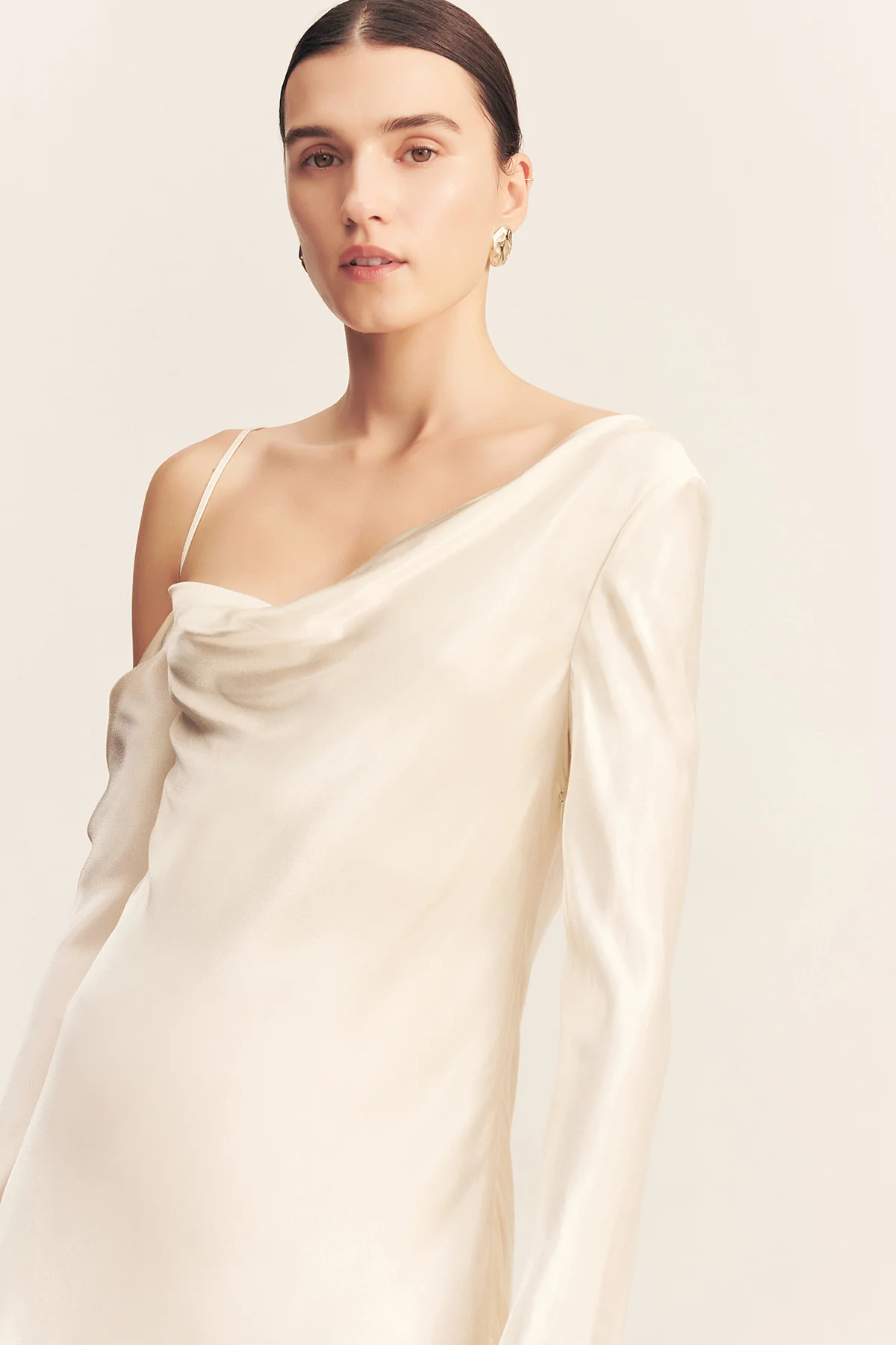 LA LUNE ASYMMETRICAL LONG SLEEVE MINI DRESS - CREAM - Image 5