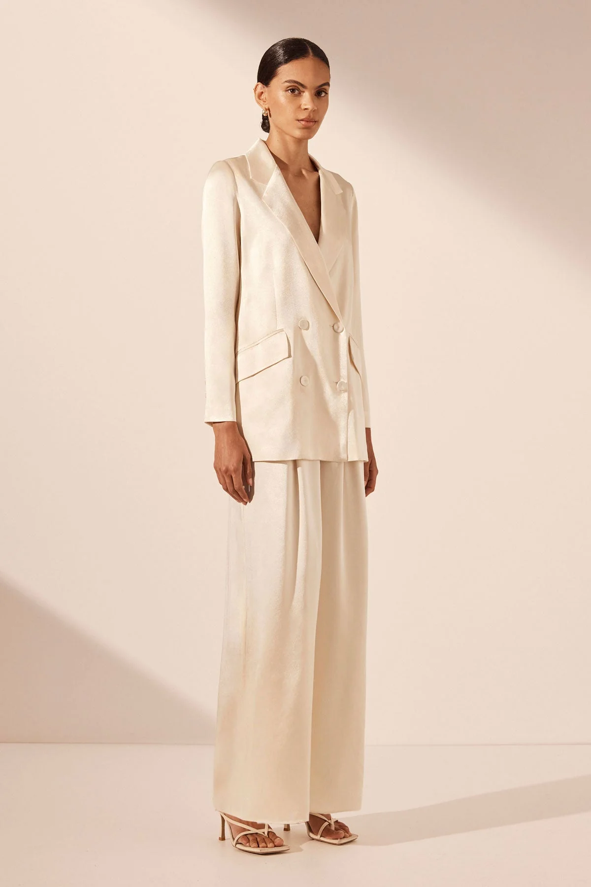 LA LUNE DOUBLE BREASTED BLAZER - CREAM - Image 2