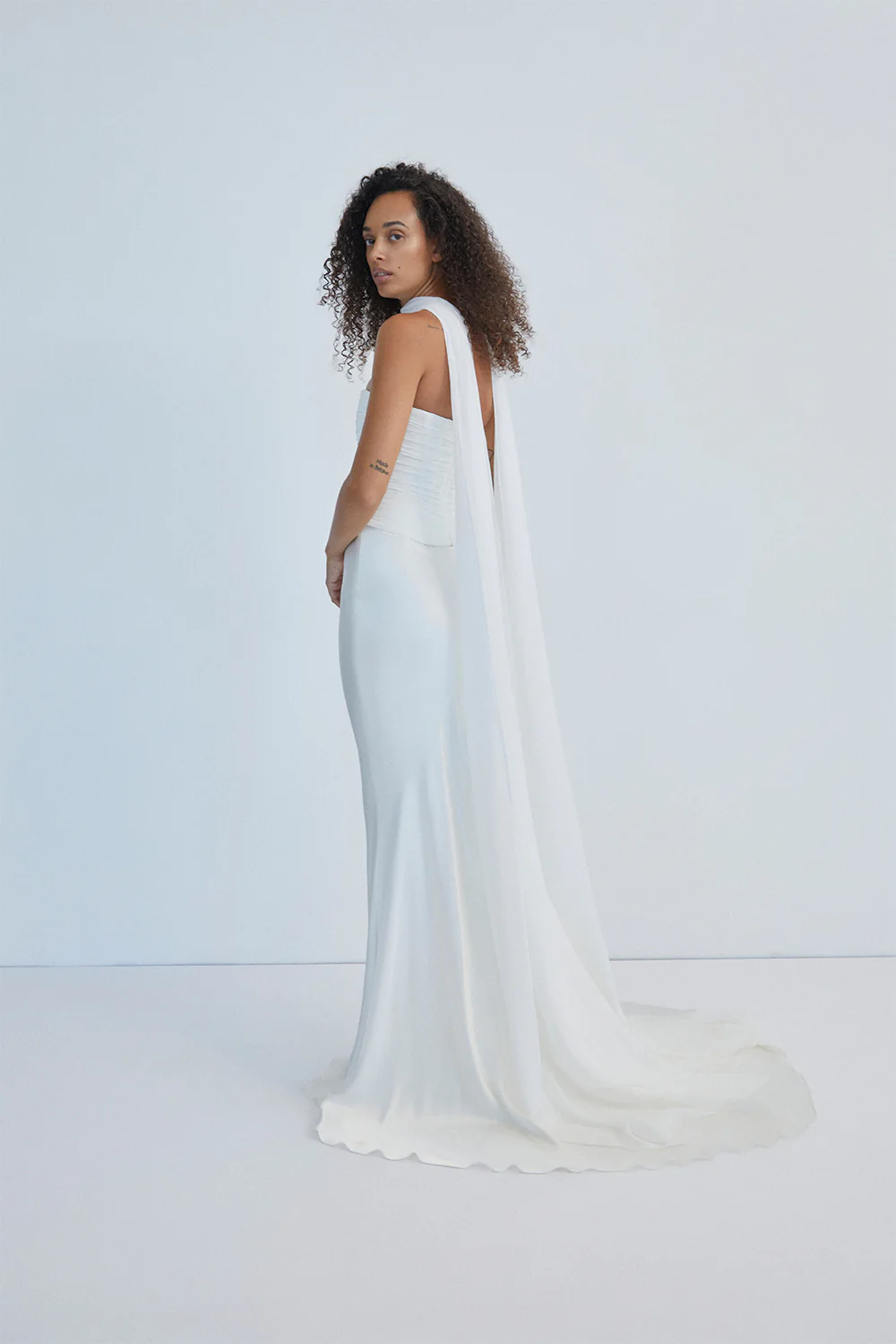 LA LUNE HIGH WAIST MAXI SKIRT - WHITE - Image 6