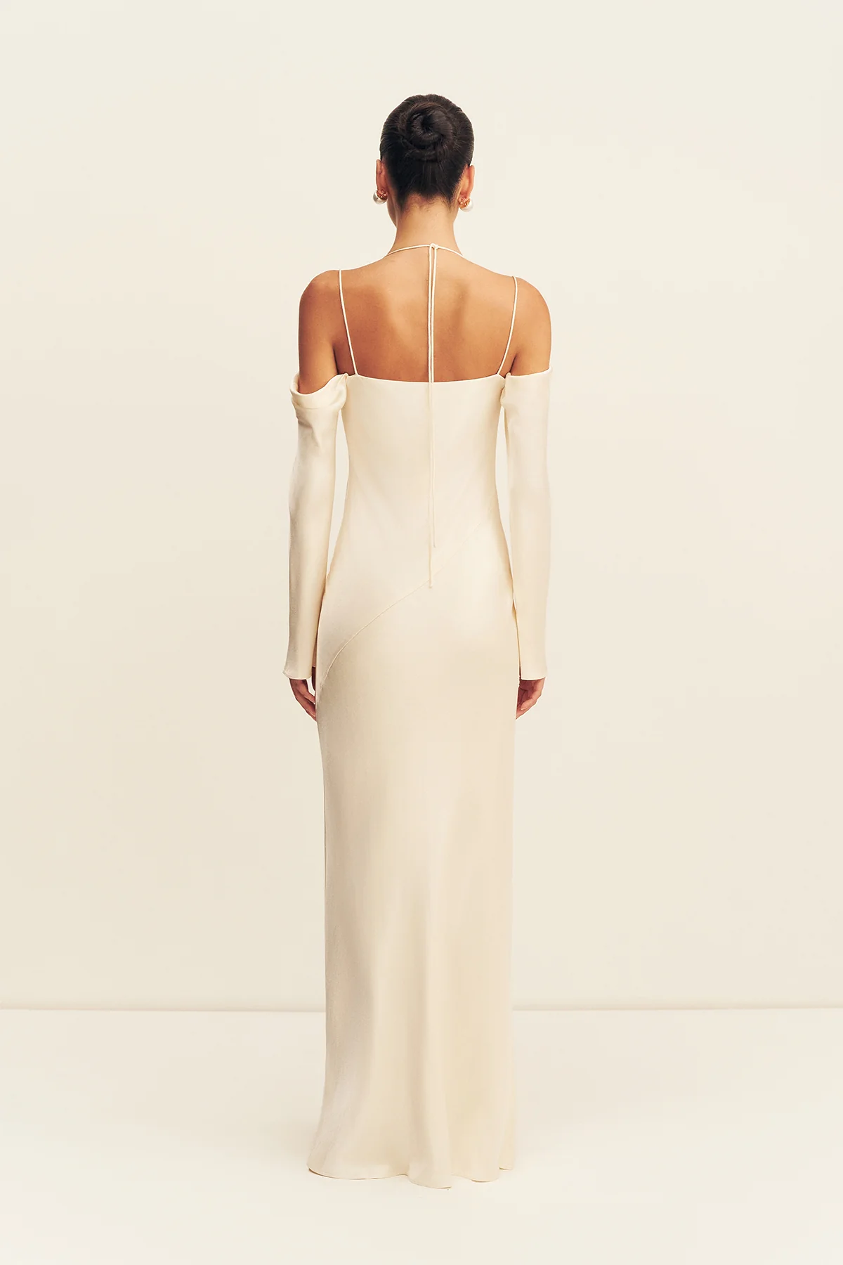 LA LUNE OFF SHOULDER TIE MAXI DRESS - CREAM - Image 7