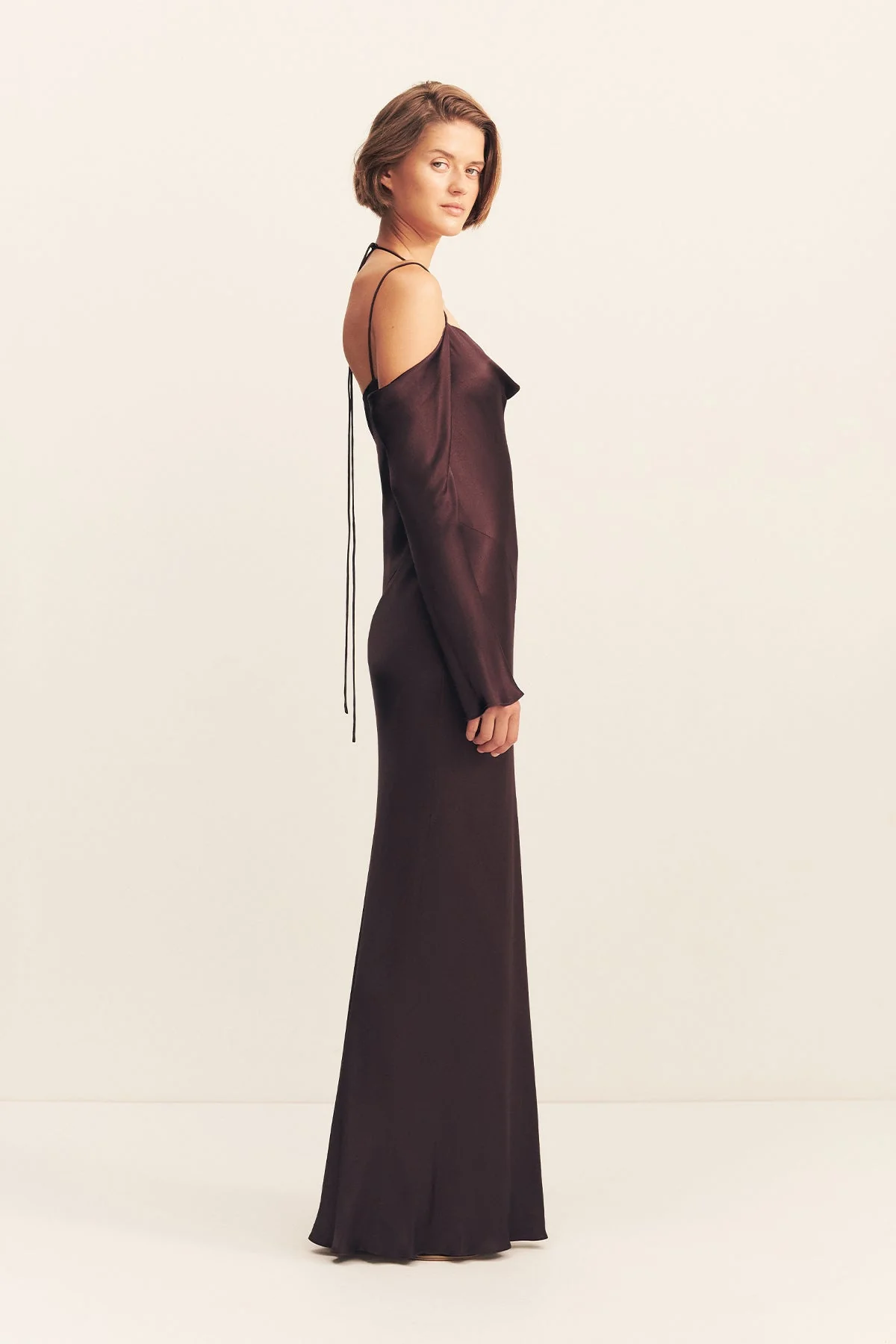LA LUNE OFF SHOULDER TIE MAXI DRESS - ESPRESSO - Image 4