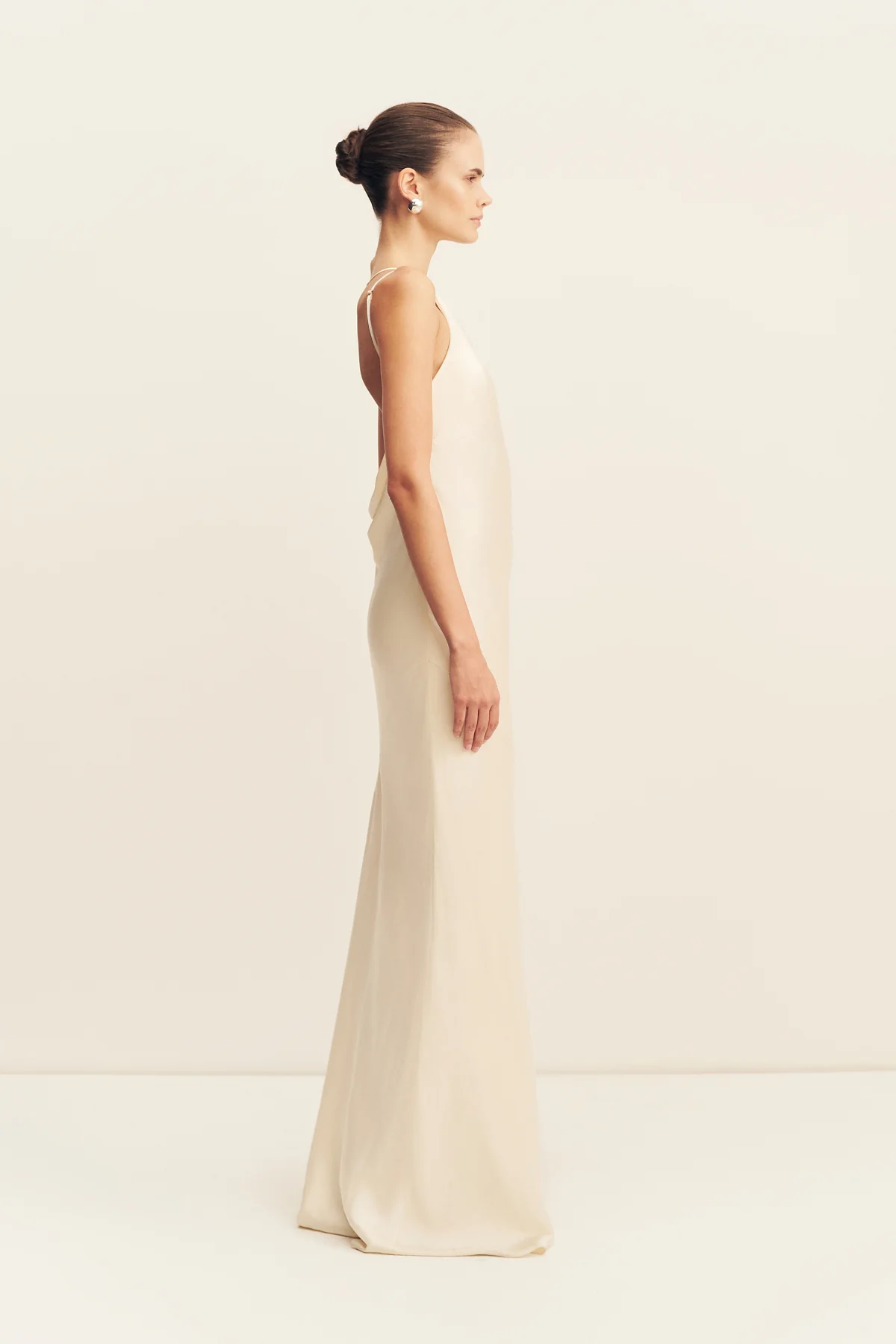 LA LUNE ONE SHOULDER COWL BACK MAXI DRESS - CREAM - Image 4