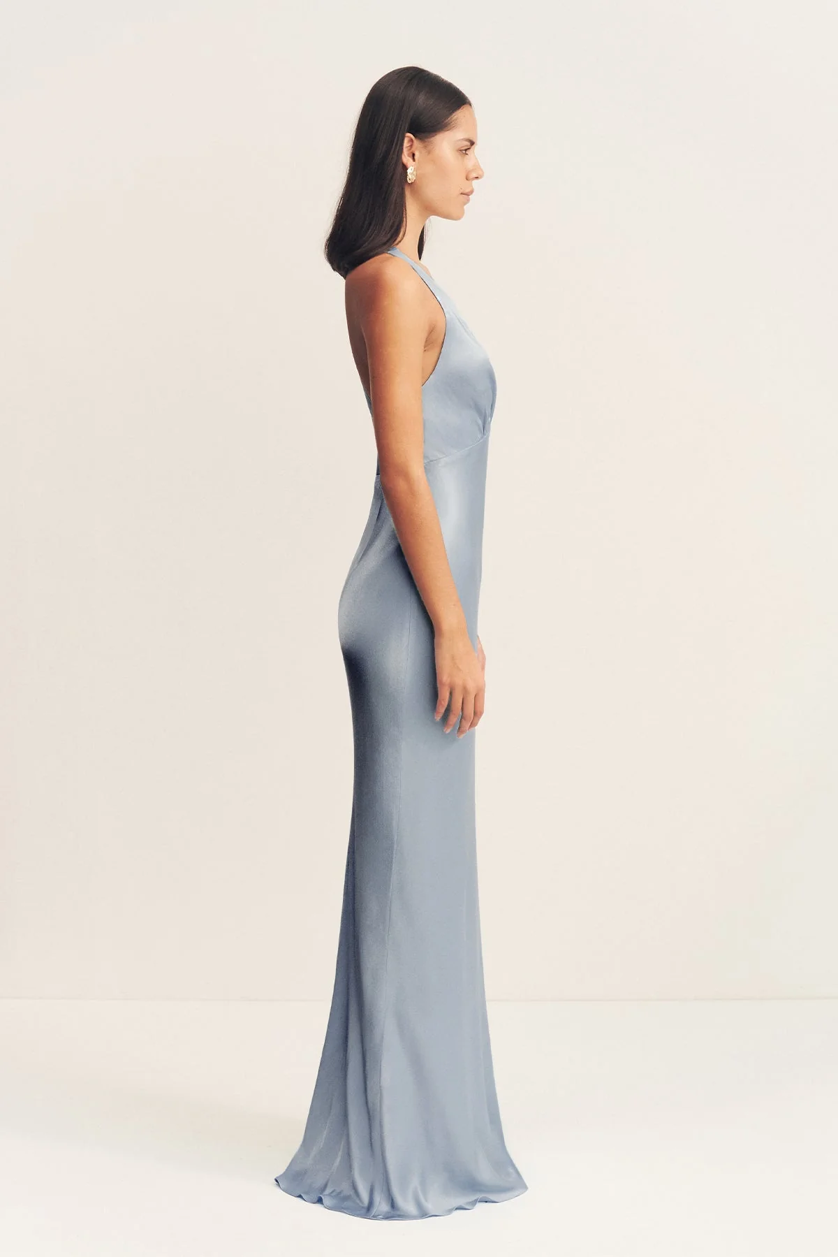 LA LUNE PLUNGED CROSS BACK MAXI DRESS - POWDER BLUE - Image 3
