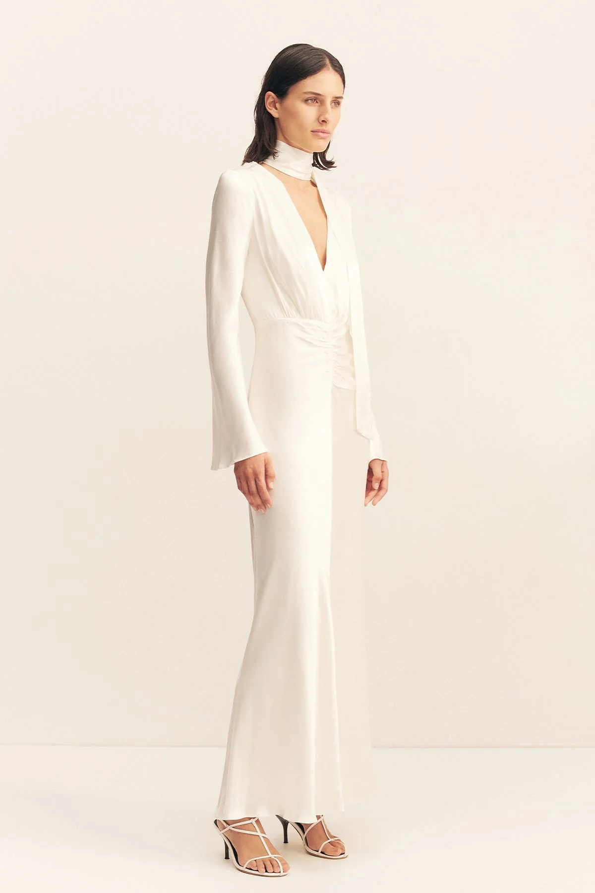 LA LUNE PLUNGED LONG SLEEVE MAXI DRESS - WHITE - Image 3