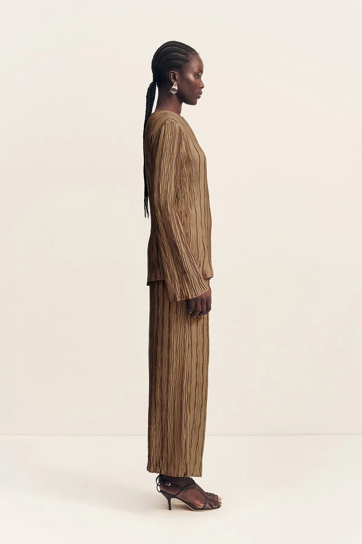 LEDA TEXTURED SATIN MAXI SKIRT - OAK - Image 3