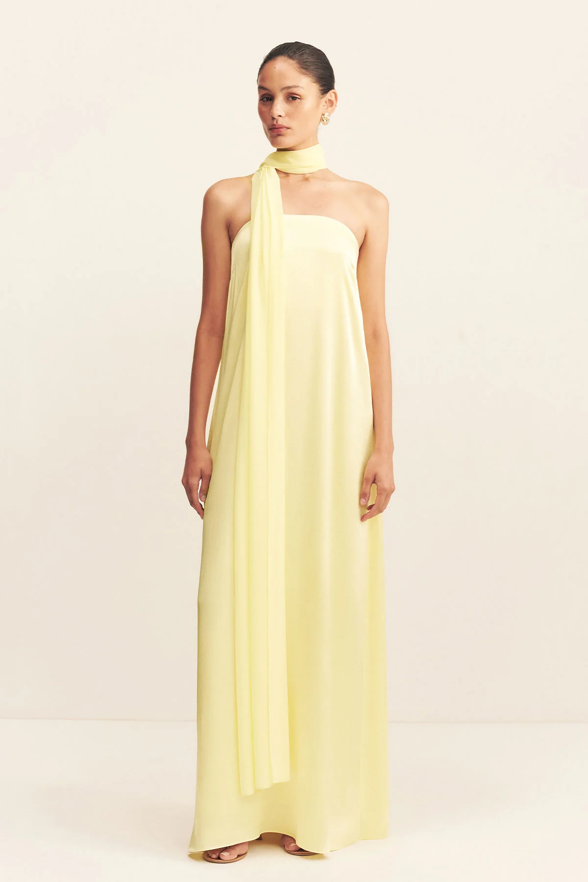 LA LUNE STRAPLESS COLUMN MAXI DRESS - LEMON - Image 6