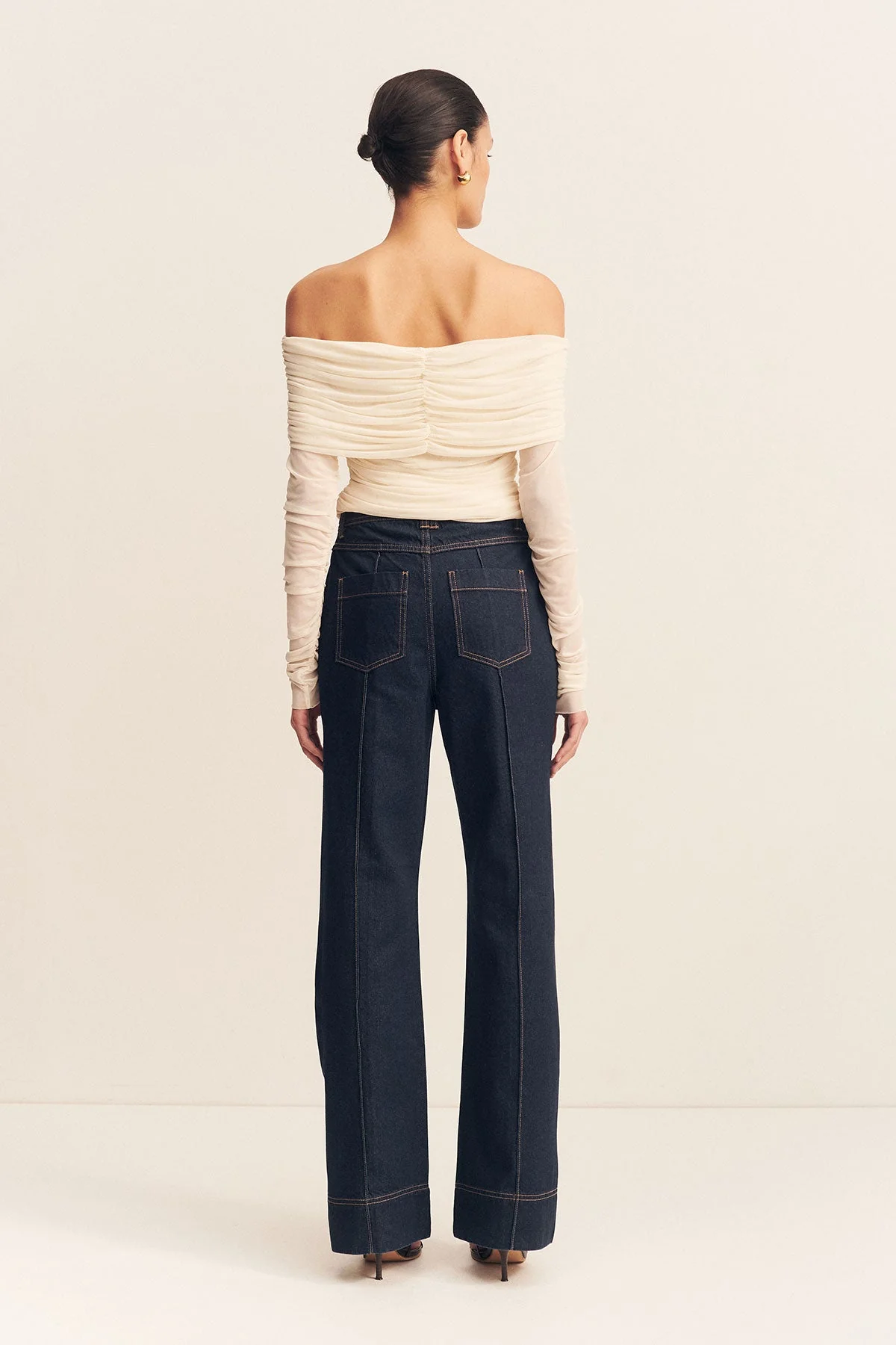 MIRA LONG SLEEVE OFF SHOULDER TOP - IVORY - Image 4