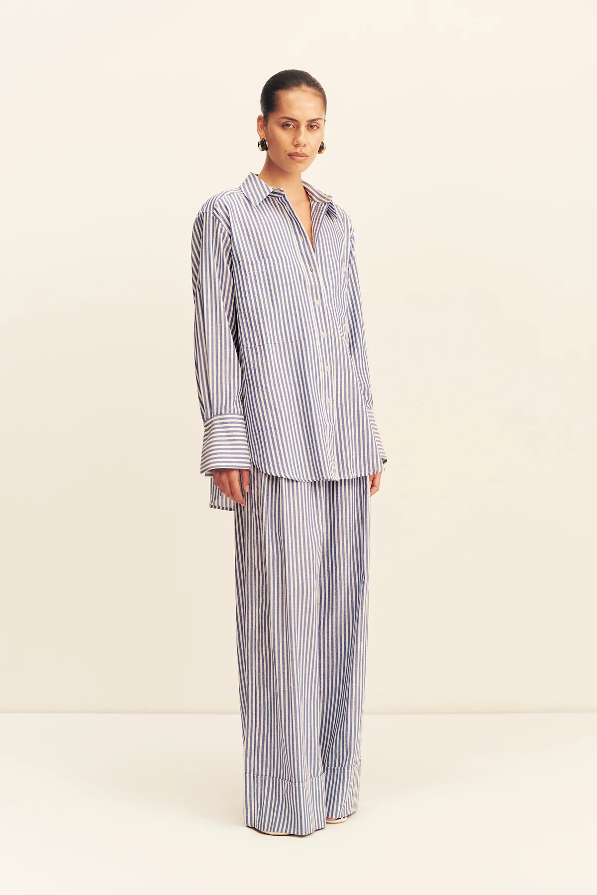 YASMINE CURVED HEM SHIRT - Image 3