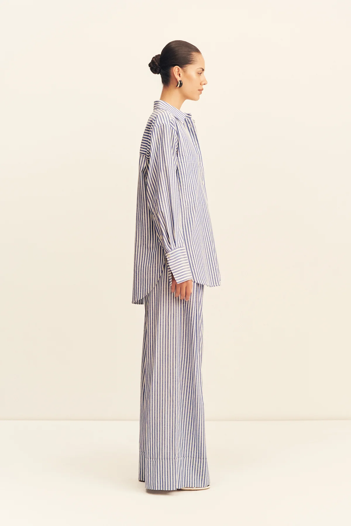 YASMINE CURVED HEM SHIRT - Image 4