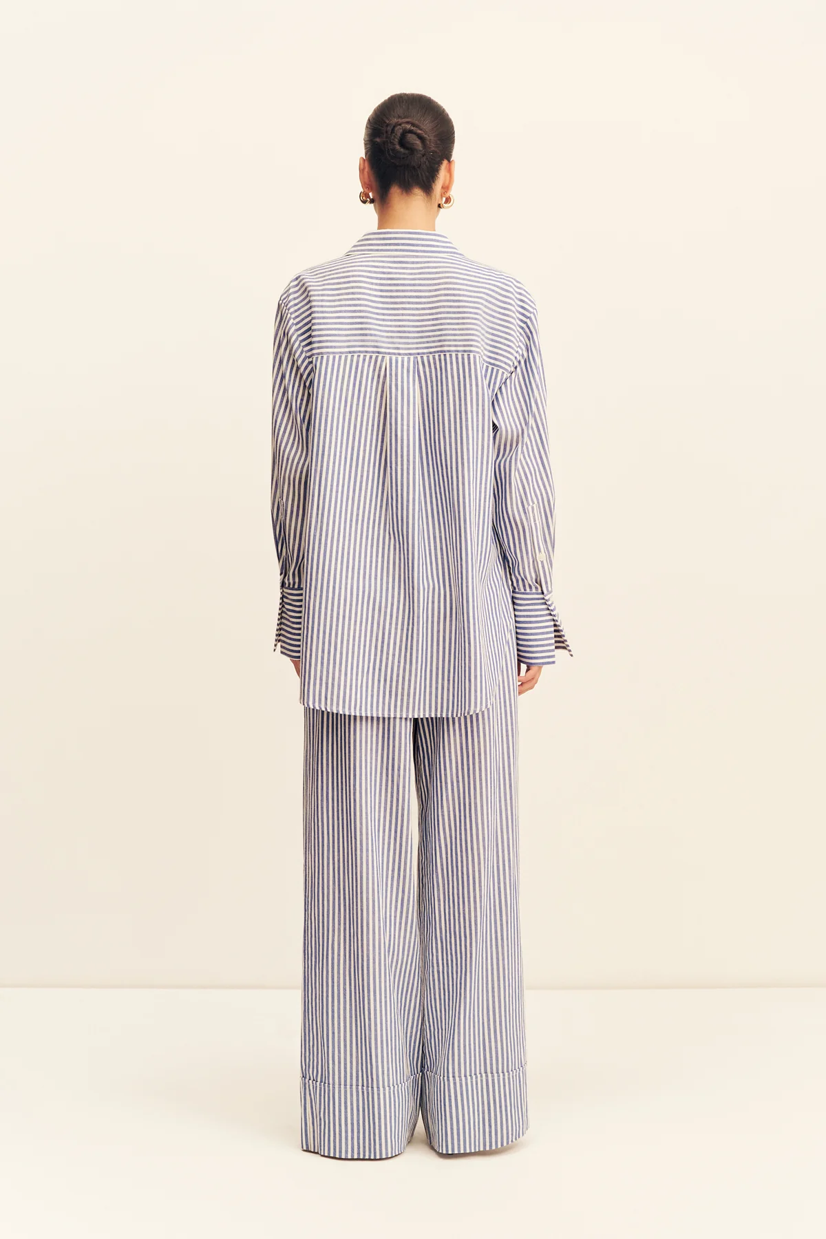 YASMINE CURVED HEM SHIRT - Image 5